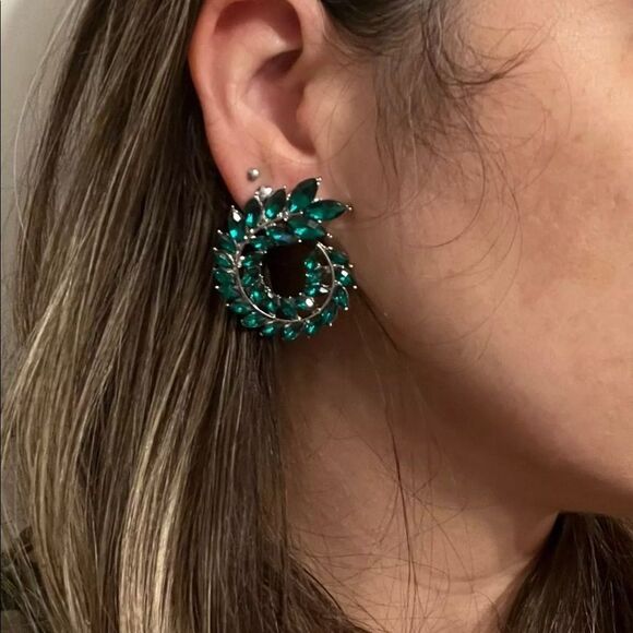 New Rhinestone Statement Green Leaf Stud Earrings - Picture 1 of 4
